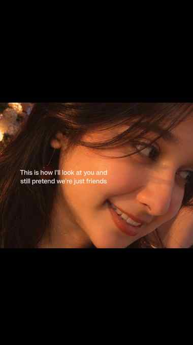 Are we really just friends ? 🥀🥀🥀
(love in the eyes, eyes