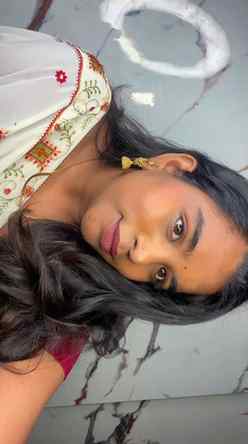 Day-2 White 🤍🦢🪕🪈🪉

[navratri, 2026, makeup looks, day 2