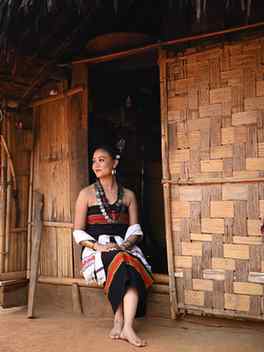 Deeply rooted in tradition, beautifully connected to our her