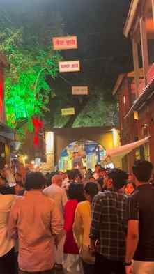 पुण्याचा गणपती उत्सव म्हणजे फक्त उत्सव नाही… ही एक भावना आहे