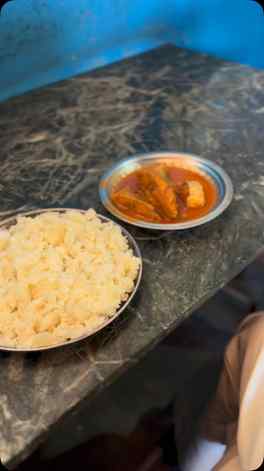 കപ്പയും കഞ്ഞിയും മീൻകറിയും… 😮💨🔥
നമ്മളെ കോഴിക്കോട്ടുകാർ പ