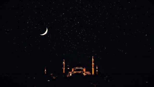 EID MUBARAK โจ๐ค
A small light in a massive dark.
.
The univ