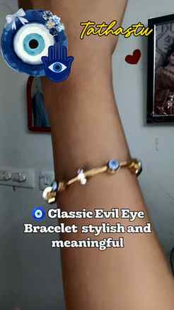 The Tathastu evil eye bracelet
Use my code SOUMYA10 for extr