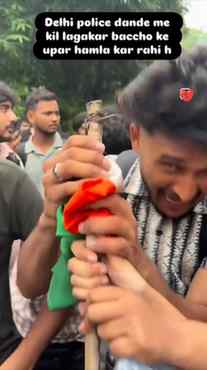 POV: Where Is Humanity?
#Delhi #jantarmantar