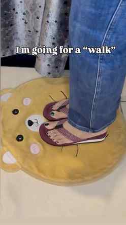 I can go anywhere wearing comfortable slippers ✨
Footwear-