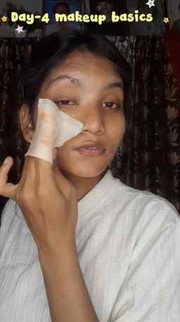 Orange corrector हर dark circle के लिए जरूरी नहीं! 👀
कब सि
