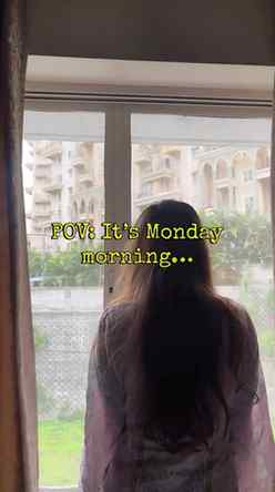POV: You’re a working mom and your Monday needs a vacation b