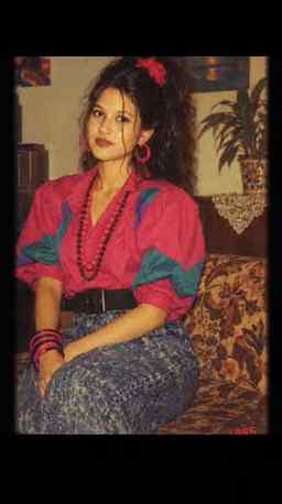 For prompt follow & comment ❤️ 80s look ✨
.
.
.
#80s #1980 #