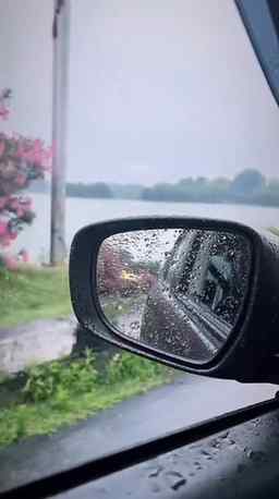 “The rain whispers secrets only lovers can hear”❤️‍🩹

#mons