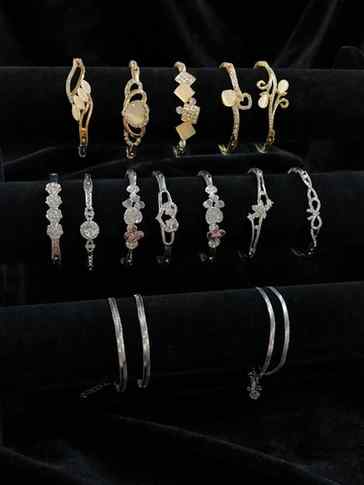 ── ⋅ ⋅ ── ♡ ── ⋅ ⋅ ──╮
Wrist Glam Collection ✨
╰── ⋅ ⋅ ── ♡ 