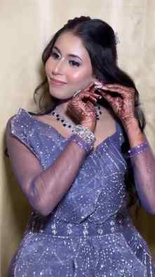 Engagment bride 
booking are open for upcoming season 
dm @m