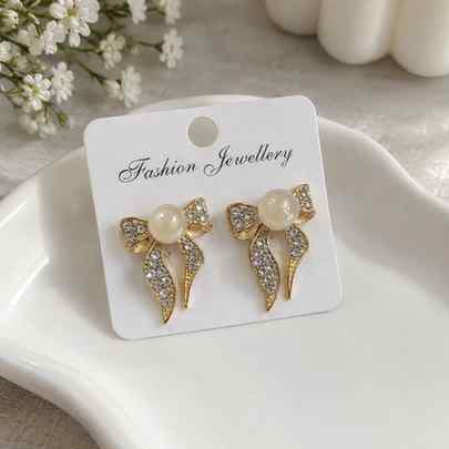 Elegant Fashion Jewellery Earrings β¨
Starting at just 50 rs