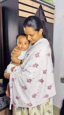 A small essential that made breastfeeding on the go so much