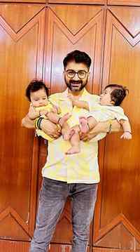 Happy Father’s day to our first hero💙
.
.
.
.
#twinbabies #
