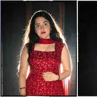 When in doubt, wear red and let the outfit do the talking.