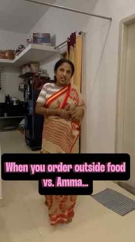 Amma vs. Fast Food is a universal battle! 😂ನಿಮ್ಮ ಅಮ್ಮನೂ ಹೀಗ