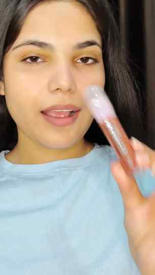 #AD
The lightest gloss you'll ever fall for 🍓 New Maybellin