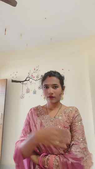 90s song and me

#trending 
#explorepage 
#exploremore 
#sho