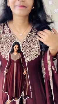 Day 3/10: Ethnic Elegance

Comment or share for link

#fashi