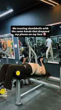 The amount of trust🤌🏻
#gym #gymgirl #fitness #winterarc