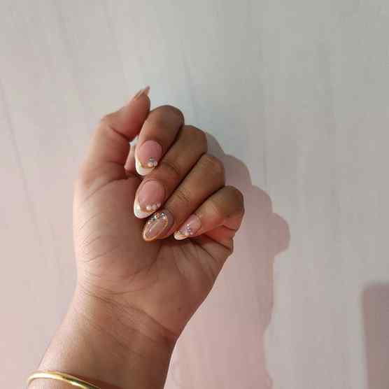 Beautiful art with stones 🤩😁#temporaryextensions💅 #gelnai