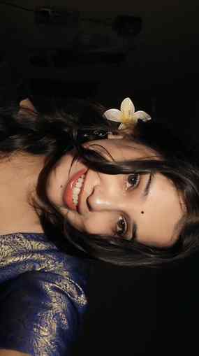 Mene teri yaado ke zulfon me lgaye phool 🌷
.
.
.
.
.
#reels