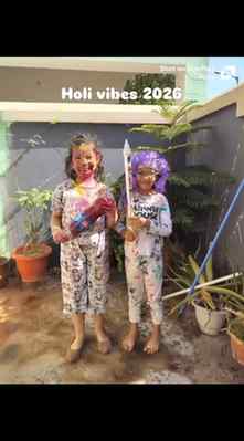 Time nikal ke padhai kar li..
#holivibes #holi2026 #holiwit