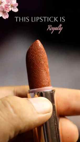 This lipstick is royalty 😭🩷 i am in love with this shade..