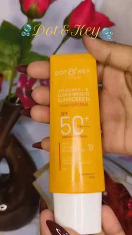 Vitamin C Sunscreen for Bright Glowing Skin

Protect and bri