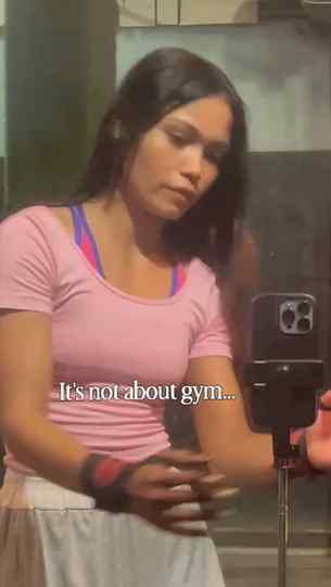 Therapy 🥰...
.
.
.
#befit #gymgirlmotivation #gymaholic