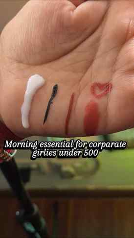 ✨ Corporate Girlies, this one's for you! ✨

Who says looking