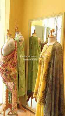 A little Kashmir in your wedding trousseau
A timeless Kashm