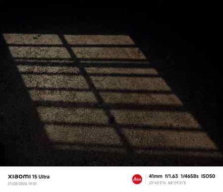 Art of shadow...
Shot on Xiaomi 15 ultra
#XiaomixLeica
#x