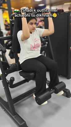 Gym jaane ke apne apne reasons h😅🤷

.

.

.

#weddingseaso
