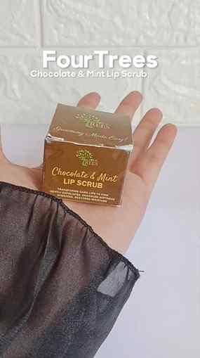 Say goodbye to dry and dull lips with this Chocolate & Mint