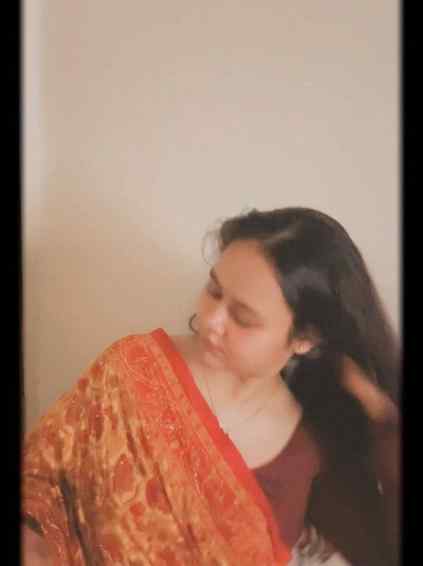 Quiet Luxury, Indian Style 🌷
#SareeLove #SareeNotSorry #Sa