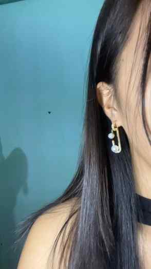 New earring obsession from @senseofself.co ❤️
Apply my code