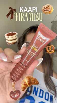 Tiny, glossy & tinted β basically everything I want in a lip