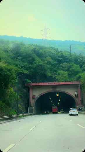 Delhi ->Pune—>Lonavala
Dil walo ki Delhi se Pune ki Galiyan