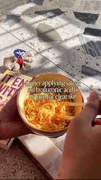 Can’t resist!😫🤧
.
.
#fyp #cravings #streetfood #ramen #foo