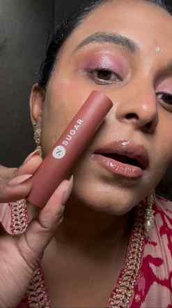 SUGAR Glide Peptide Plumping Gloss Stick ✨
@trysugar

This s