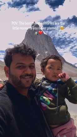 On the way through Zanskar towards Shinkula Pass, with the m