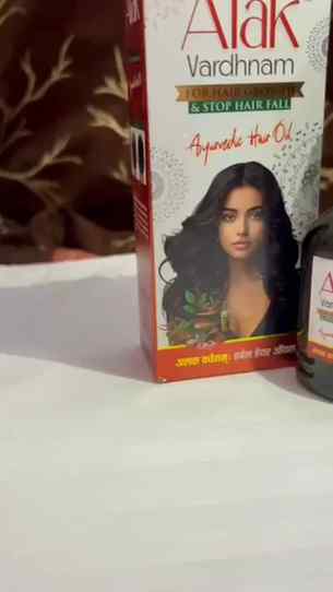 ✨ Alak Vardhnam Ayurvedic Hair Oil ✨
Healthy & beautiful hai
