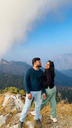 ❤️🧿🥹

couple goals, love couple, romantic couple, husband 