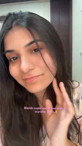 My honest review of WISHCARE tinted lipbalm and daily tinted