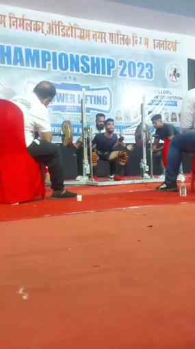 Equipped powerlifting compitition
.
.
.
.
.
.
.
#squat #benc