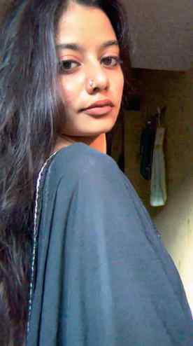 nazar na lage✨
#desiaesthetic #blacksuit #pinterestgirl #ind