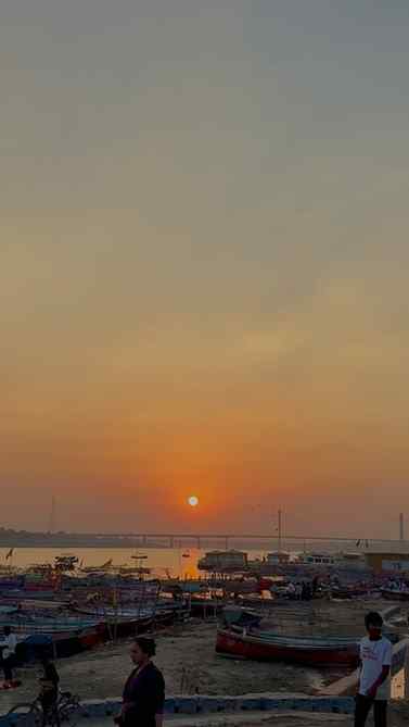 Where the rivers meet,peace begins .
🌅📍prayagraj sangam