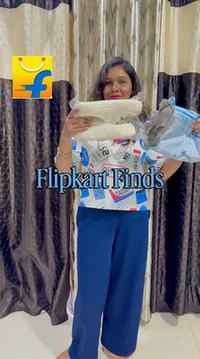 Barish ke liye perfect footwear chahiye ?? To Follow & Comme