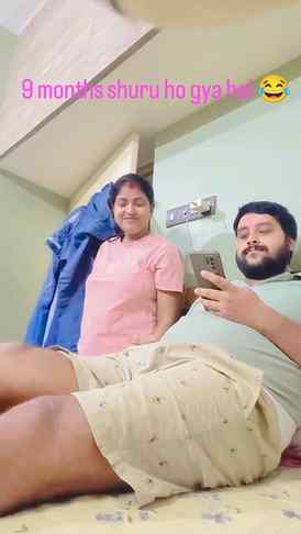 Chupke se koi aayega 🫄😂